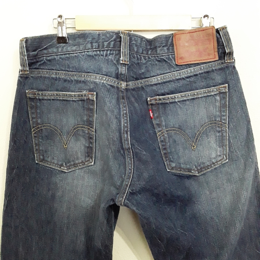 Mens Levi's 514 Slim Straight Jeans - Picture 3 of 8